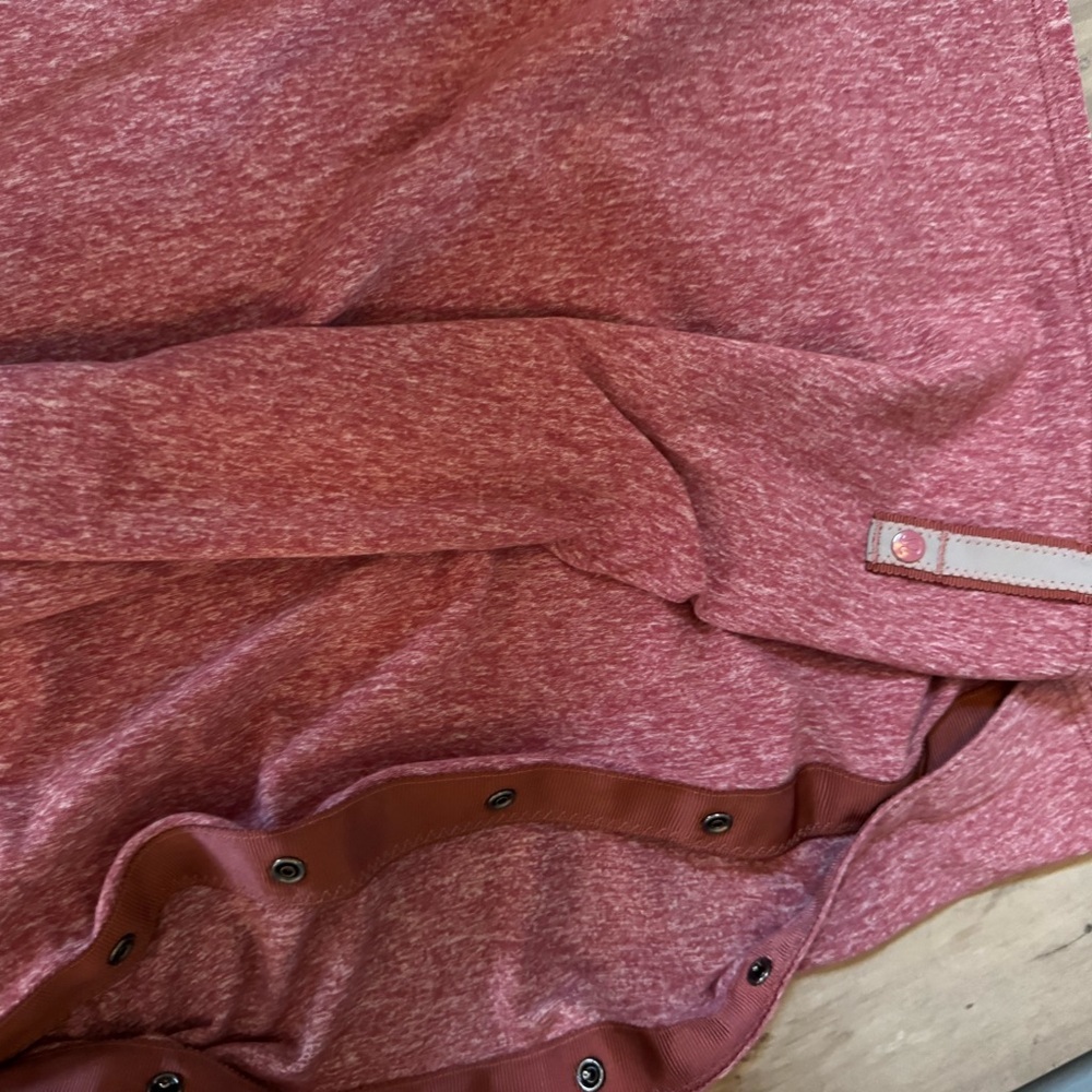 lululemon athletica Maroon Scarf - Picture 2 of 4